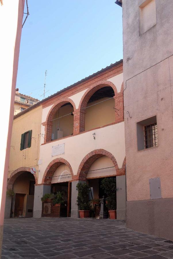 Le Logge Casa Vacanze Montepescali Exterior foto
